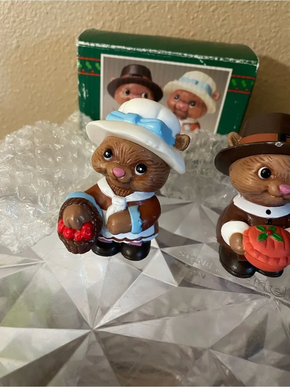 Pilgrim Chipmunk Harvest Salt and Pepper Shakers Vintage never used!